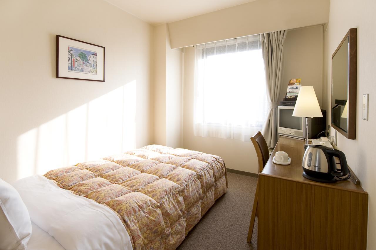 Hotel Keifuku Fukui Ekimae Buitenkant foto